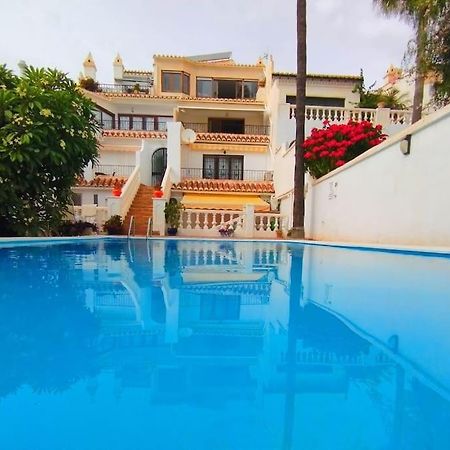 Beautiful 2 Bedroom In Calle Carabeo, Nerja Zewnętrze zdjęcie