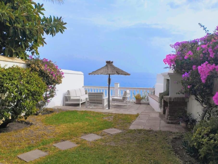 Beautiful 2 Bedroom In Calle Carabeo, Nerja Zewnętrze zdjęcie